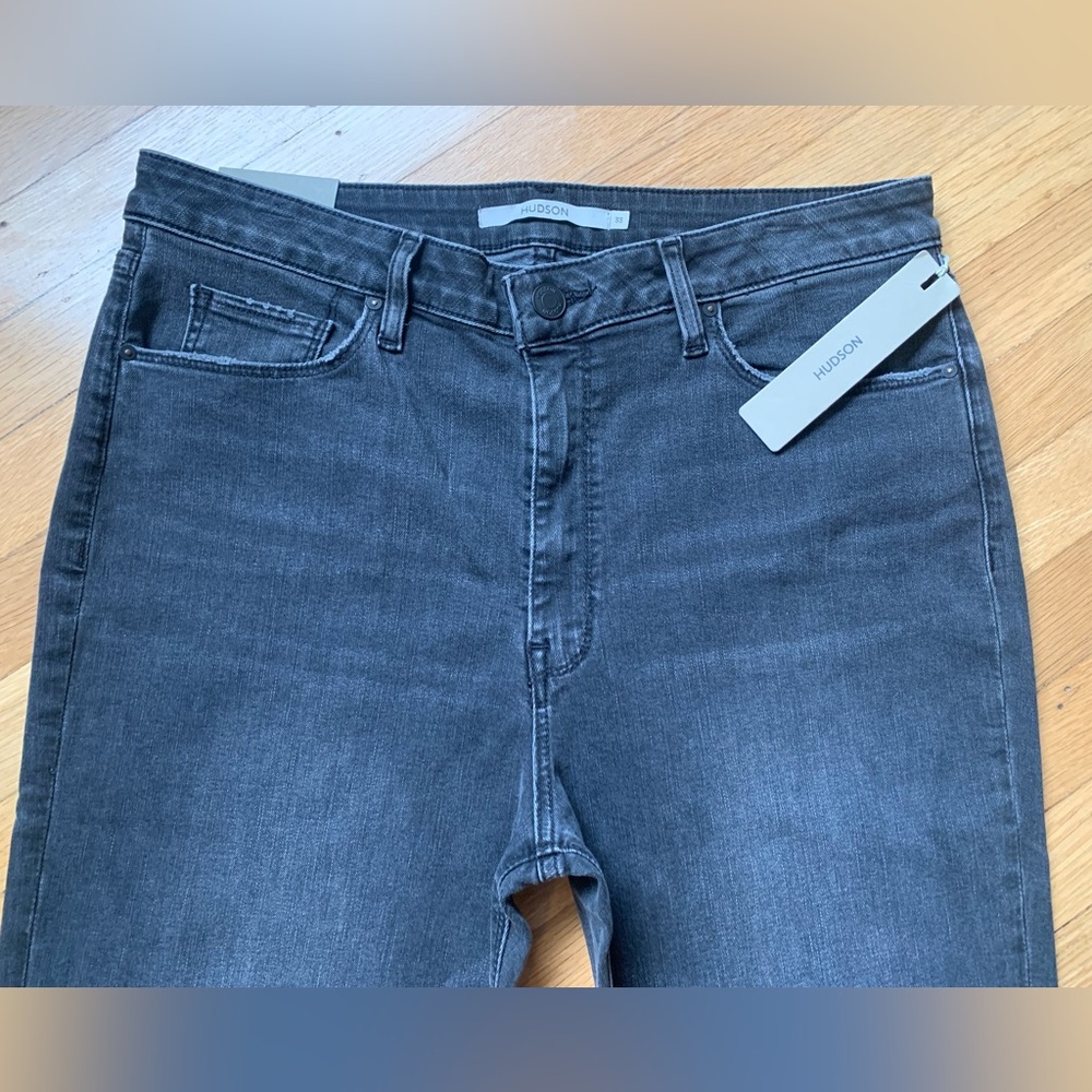NWT HUDSON HOLLY HI-RISE FLARED WASHED BLACK RAW HEM SOFT STRETCH JEANS SIZE 33 - Picture 6 of 16
